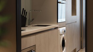 Apartment | Private kitchen - Ximen Apartment by Olala Homes (Taipei)