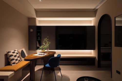 Ximen Apartment by Olala Homes