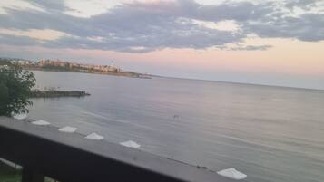 Estudio, varias habitaciones, con acceso para personas discapacitadas, para fumadores | Playa