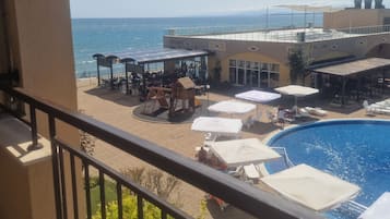 Estudio, varias habitaciones, con acceso para personas discapacitadas, para fumadores | Balcón