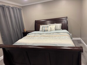 2 habitaciones, tabla de planchar con plancha y wifi gratis 