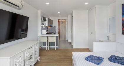 Studio in Ozone Condo in Kata A702