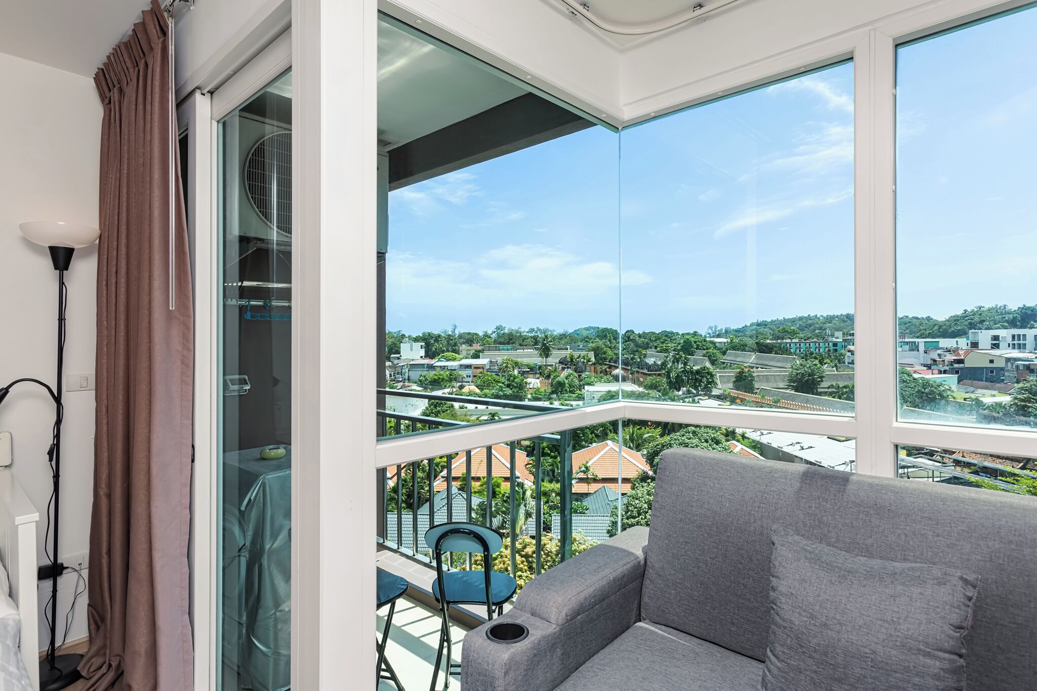 Studio Tiêu chuẩn, ban công, quang cảnh một góc biển | Két bảo mật tại phòng, bàn ủi/dụng cụ ủi quần áo 