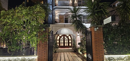 Broadway Boutique Hotel