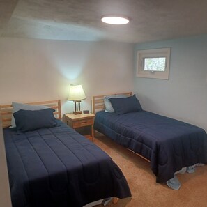 3 bedrooms, WiFi, bed sheets