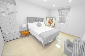 Desk, iron/ironing board, WiFi