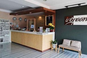Lobby - Ingnaam Hotel (Rangsit)