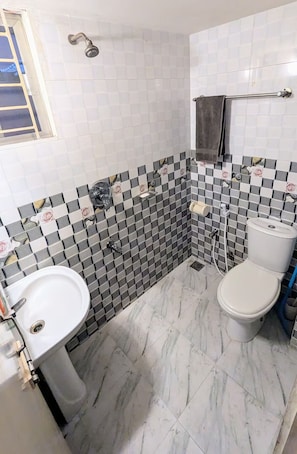 Comfort Room, Patio, City View | Bathroom | Free toiletries, hair dryer, towels, soap - Dhaka City Center (Dhaka)