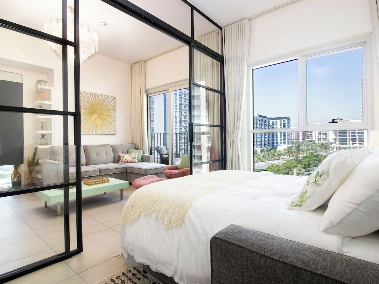 Iron/ironing board, WiFi, bed sheets