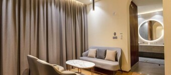 Uiwang Milos Hotel