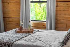 3 habitaciones, tabla de planchar con plancha y wifi gratis 