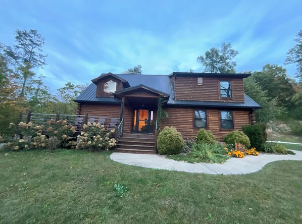 المنشأة من الخارج