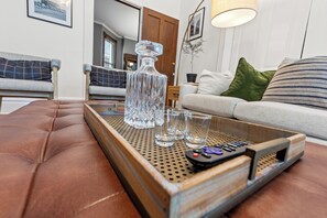Interior - Second Street's Queen Ann (Lexington)