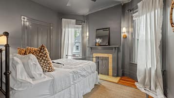 5 chambres, fer et planche à repasser, lit parapluie, Wi-Fi gratuit