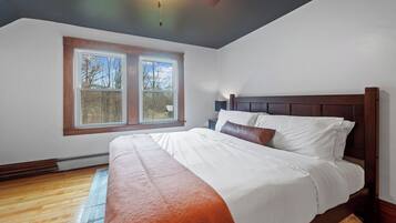 Tabla de planchar con plancha, cuna de viaje y wifi gratis