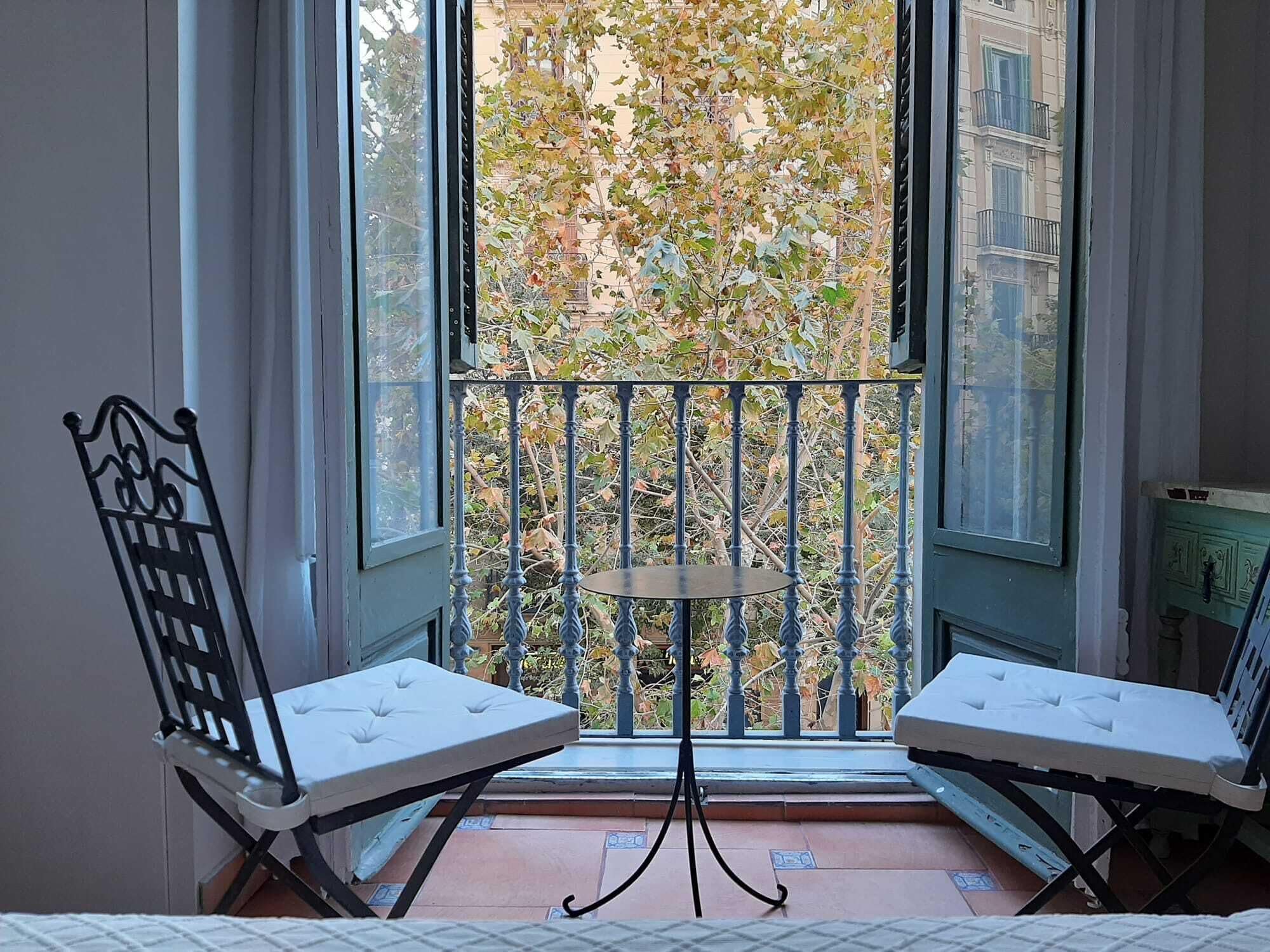 Chambre Double, vue ville