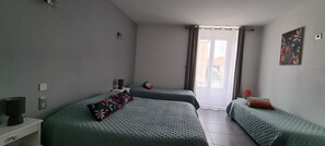 1 soverom, strykejern/-brett, wi-fi og sengetøy