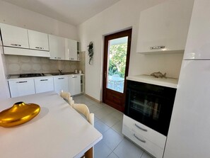 مطبخ صغير خاص