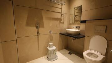 Deluxe Double Room, City View | Desk, laptop workspace, free WiFi