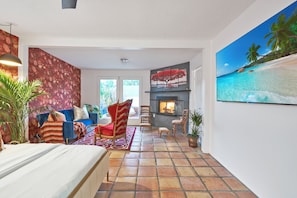 3 habitaciones, tabla de planchar con plancha, internet y ropa de cama