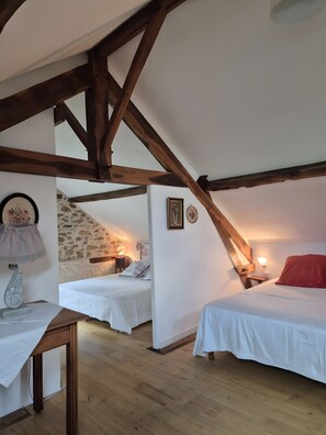 1 bedroom, iron/ironing board, WiFi, bed sheets