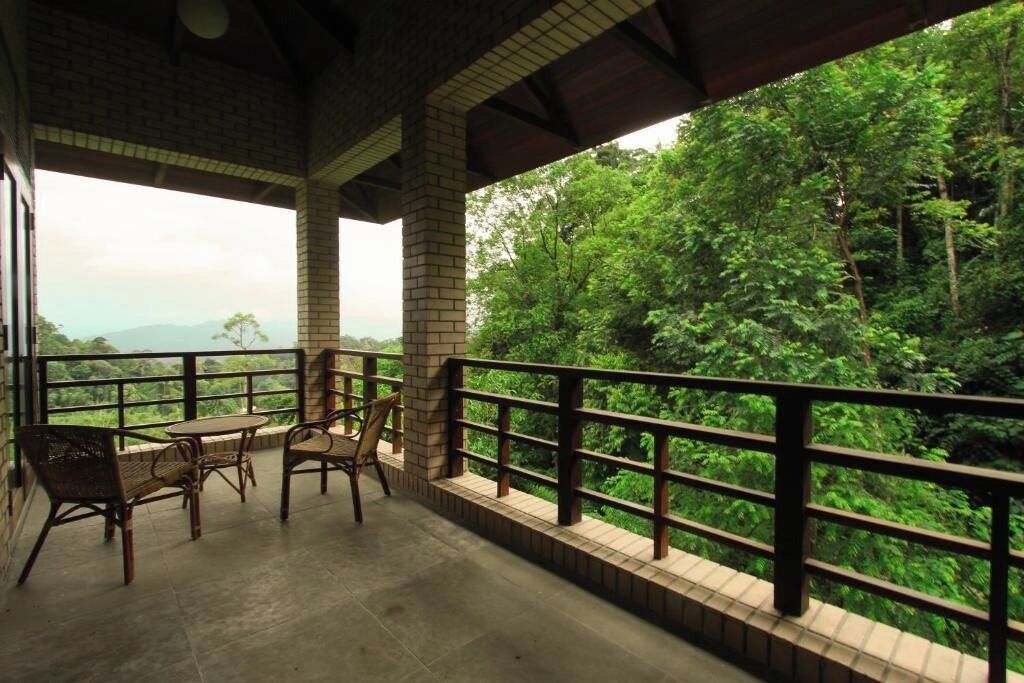 Double Room, Balcony, Mountain View | Seterika/papan seterika 