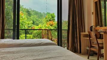 مكواة/لوح كي