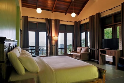 Harmony Valley Retreat