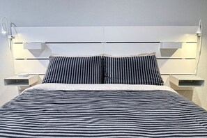 1 Schlafzimmer, Schreibtisch, Bügeleisen/Bügelbrett, kostenloses WLAN