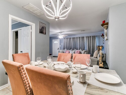 Lovely 3-bedroom house in Oklahoma City For family and friends