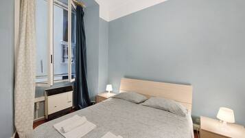 1 chambre, fer et planche Ă repasser, Wi-Fi, draps fournis