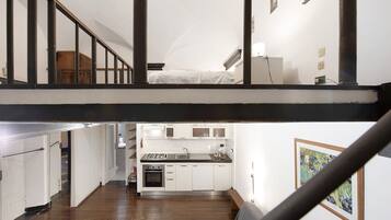 1 camera, ferro/asse da stiro, Wi-Fi, lenzuola