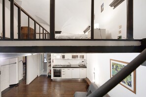 1 camera, ferro/asse da stiro, Wi-Fi, lenzuola