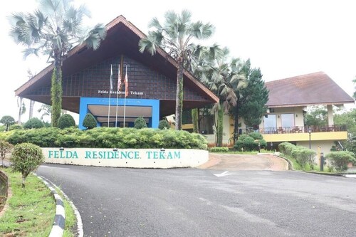 Felda Residence Tekam