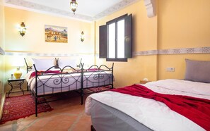 1 غرفة نوم وسرير سفر وواي فاي مجانًا وملاءات أسرّة