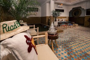 Pool - Double Room Deluxe 02 (Marrakech)