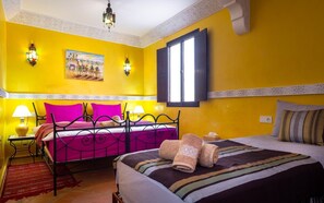 1 غرفة نوم وسرير سفر وواي فاي مجانًا وملاءات أسرّة