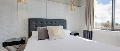 Apartament | 2 dormitoris i espai de treball apte per a portàtils