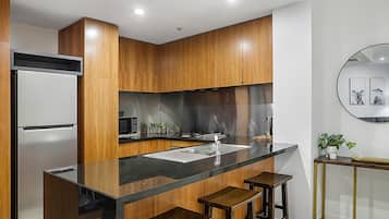 Apartment | Dapur peribadi | Alat memasak/pinggan mangkuk/perkakas dapur