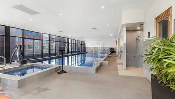Apartment | Pool | Indoor pool, outdoor pool