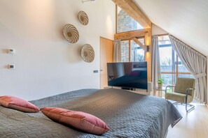 Villa | 3 bedrooms, individually furnished, iron/ironing board - Stylish Overnight Stay With a hot tub and Atmospheric Fireplace (De Koog)