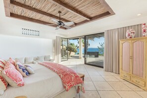 5 quartos, ferros/tábuas de passar roupa, berço de viagem, Wi-Fi