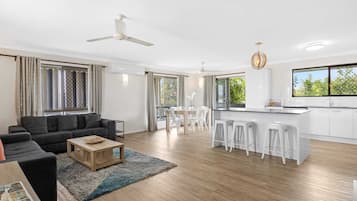 Apartment | Living area