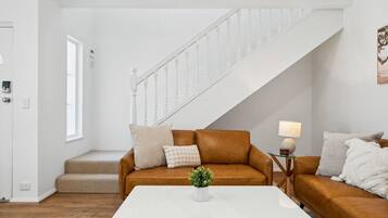 Apartment | Living room