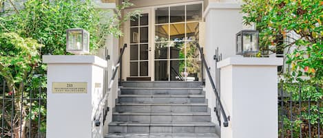 Apartment | Exterior detail