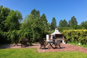 Apartment | Garden - Ferienwohnung Mittendrin in Bensersiel (Esens)