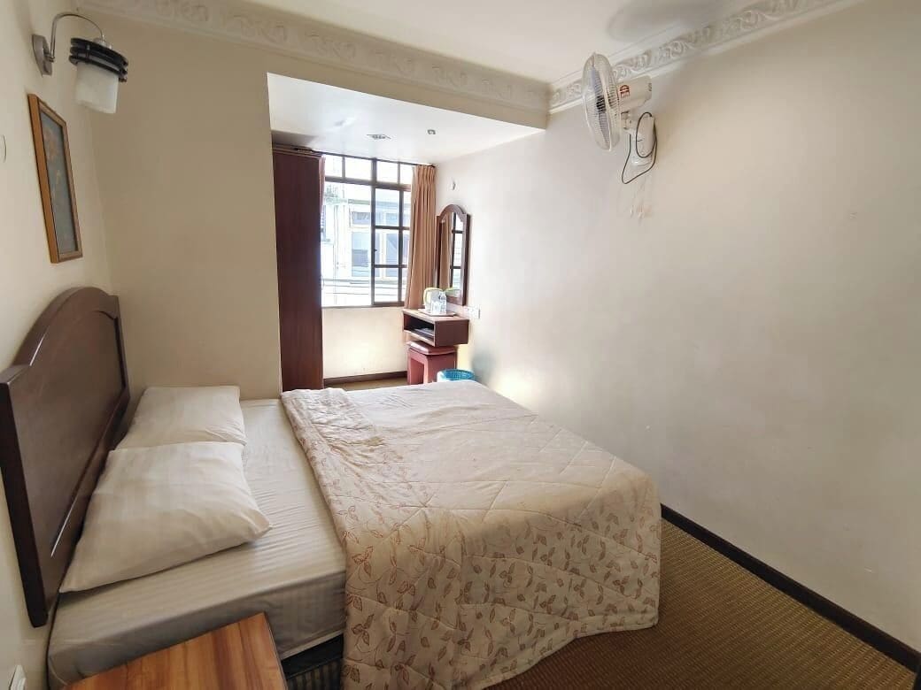 Standard Double or Twin Room | Iron/ironing board