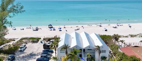 Sun loungers, beach towels