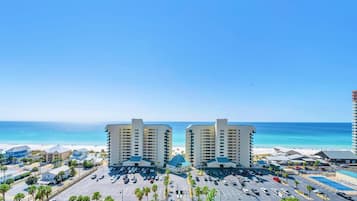 Condo, 1 cama King size y sofá cama (Laketown Wharf 1213) | Exterior