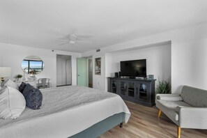 3 chambres, bureau, Wi-Fi gratuit, draps fournis